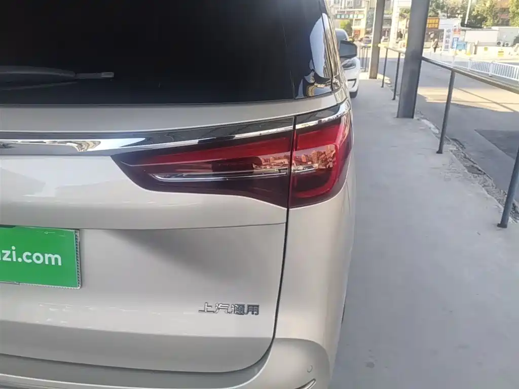 Buick GL8 2021 ES 653T Luxury