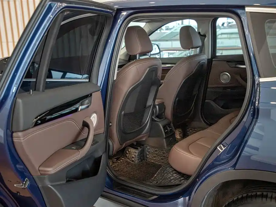 BMW X1 — миниатюра 13