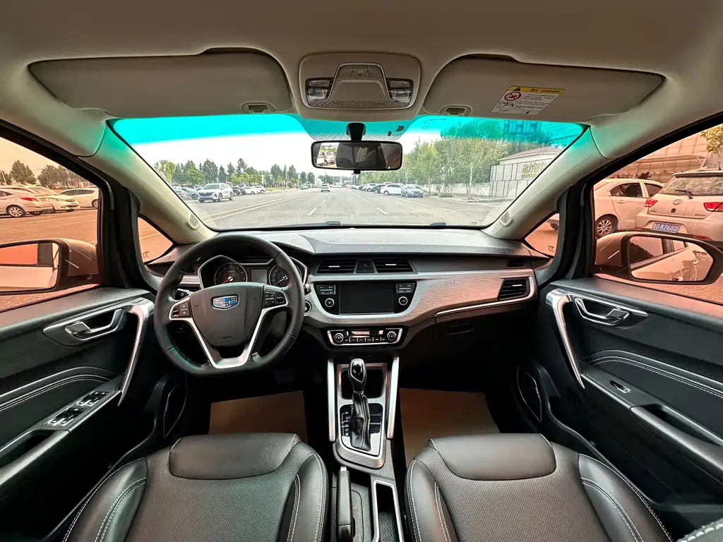 Geely Vision X3 — миниатюра 15