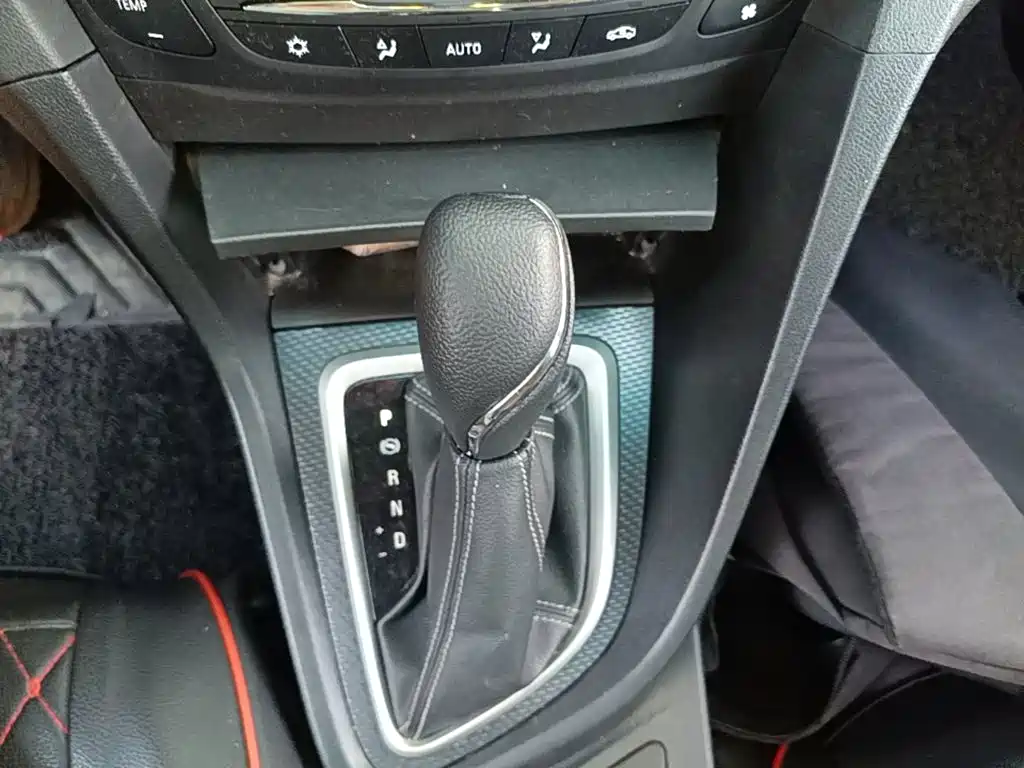 Buick Excelle — миниатюра 14