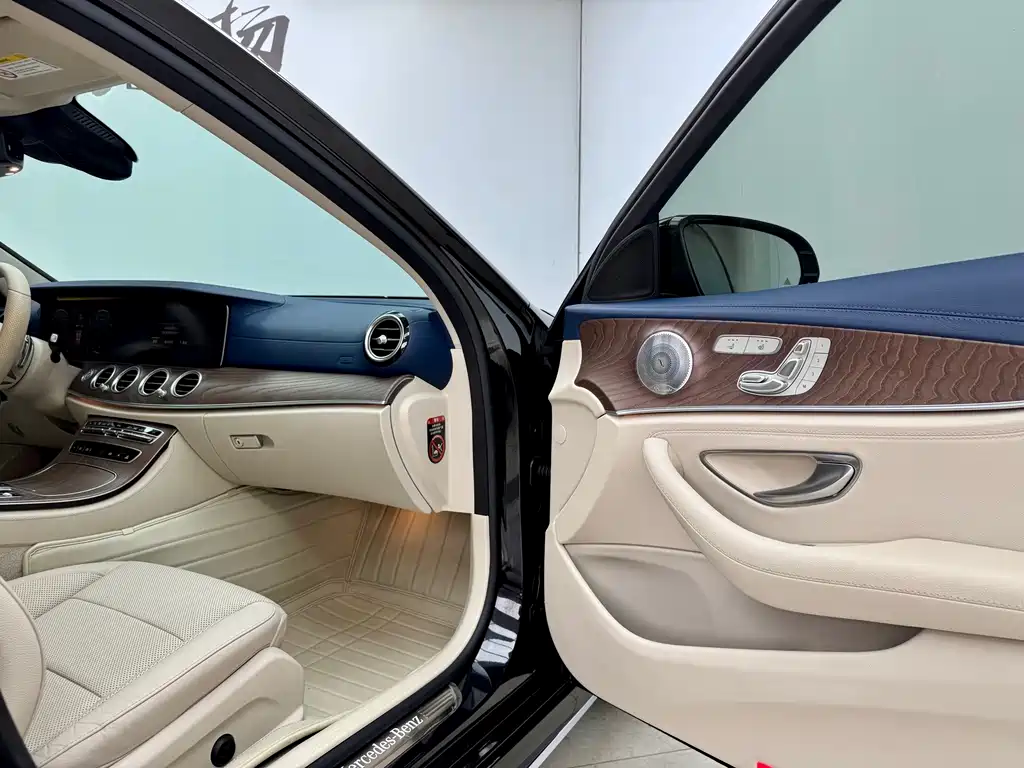 Mercedes-Benz E-Class — миниатюра 16