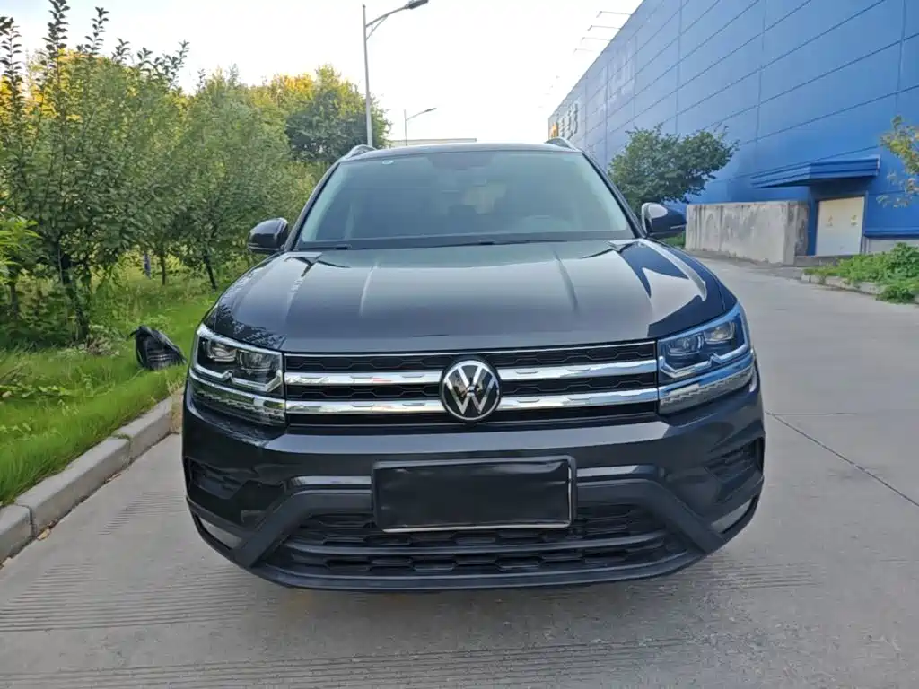 Volkswagen Tharu — миниатюра 3