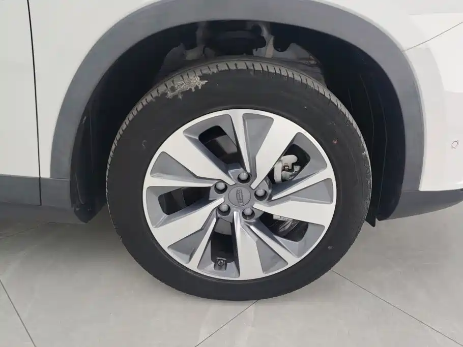 Geely Haoyue — миниатюра 6