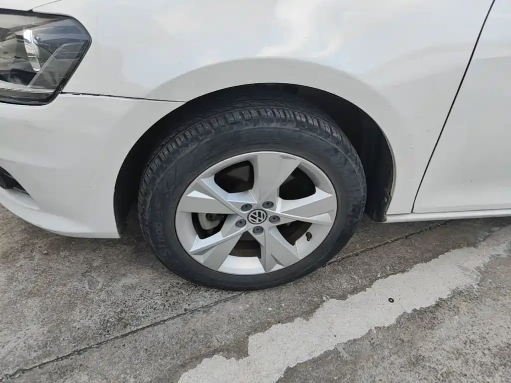 Volkswagen Bora — миниатюра 23