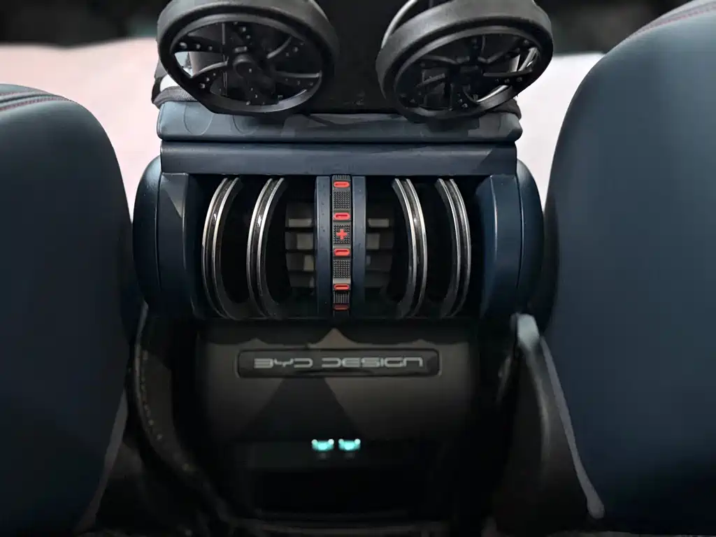 BYD Yuan Plus — миниатюра 12