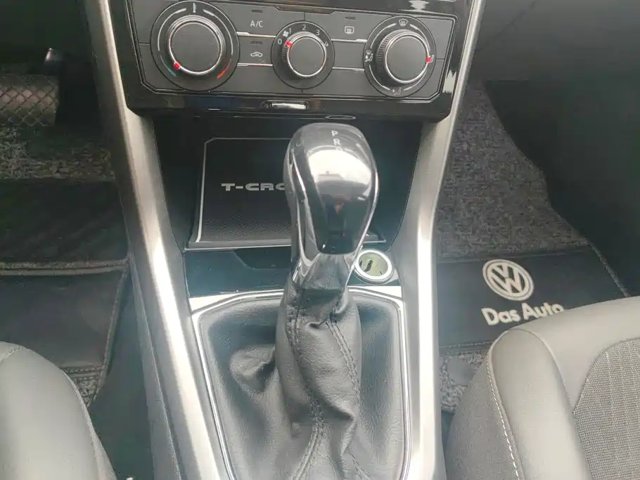 Volkswagen T-Cross — миниатюра 16