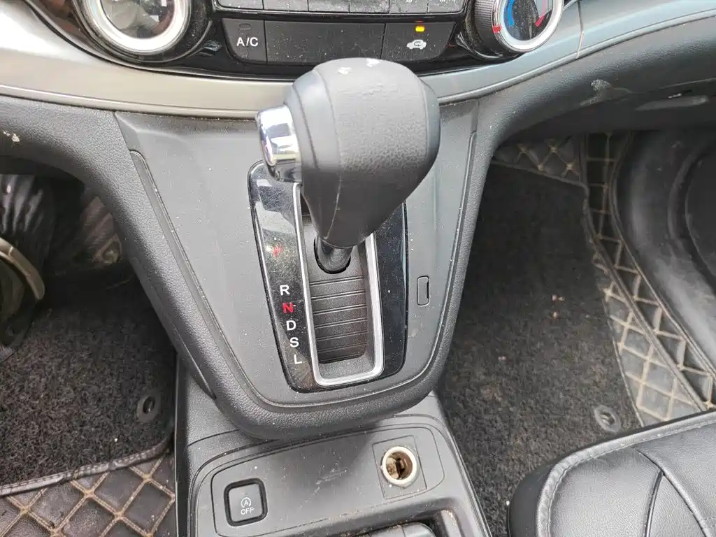 Honda CR-V — миниатюра 7
