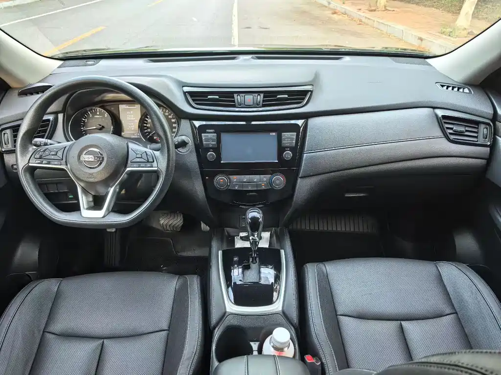 Nissan X-Trail — миниатюра 9