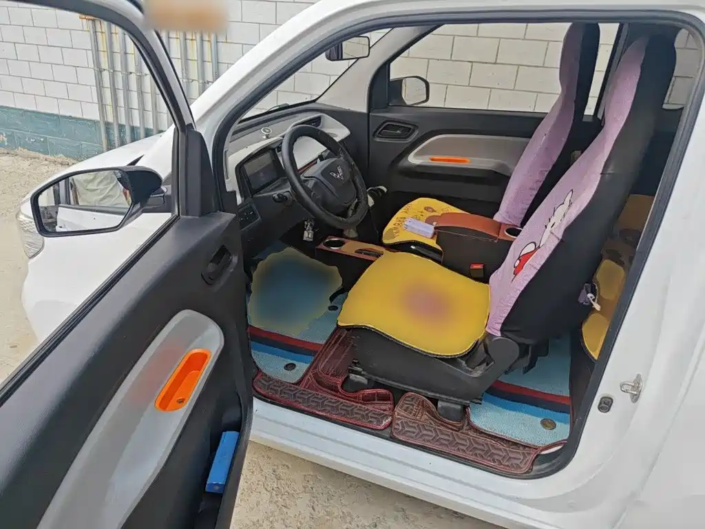 Wuling MINIEV — миниатюра 17