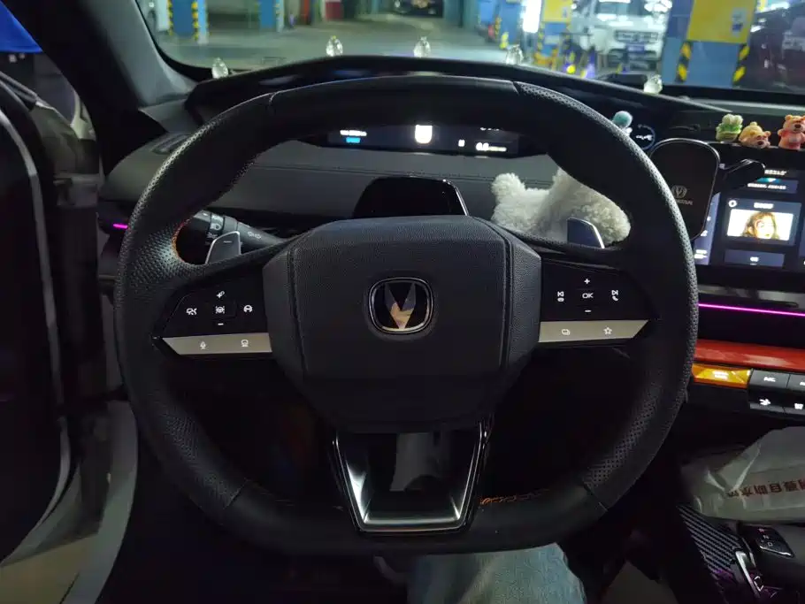 Changan UNI-V — миниатюра 15