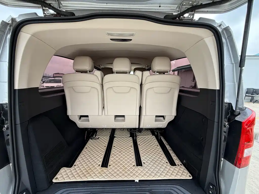 Mercedes-Benz Vito — миниатюра 15