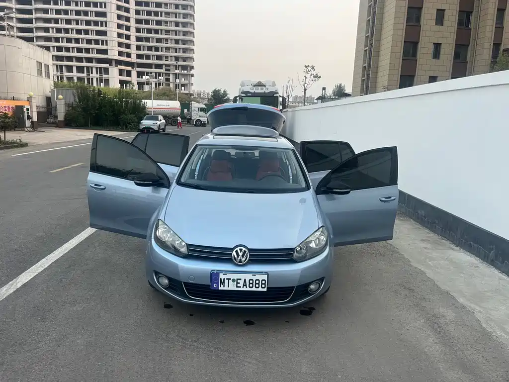 Volkswagen Golf — миниатюра 10