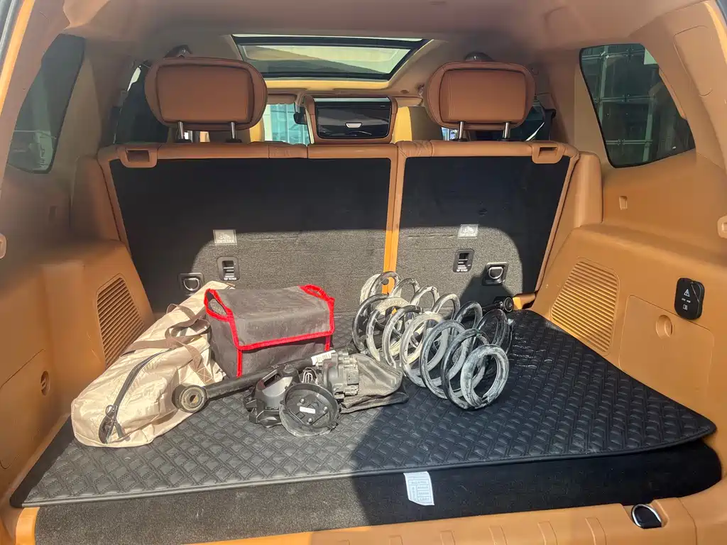 TANK TANK 500 NEW ENERGY