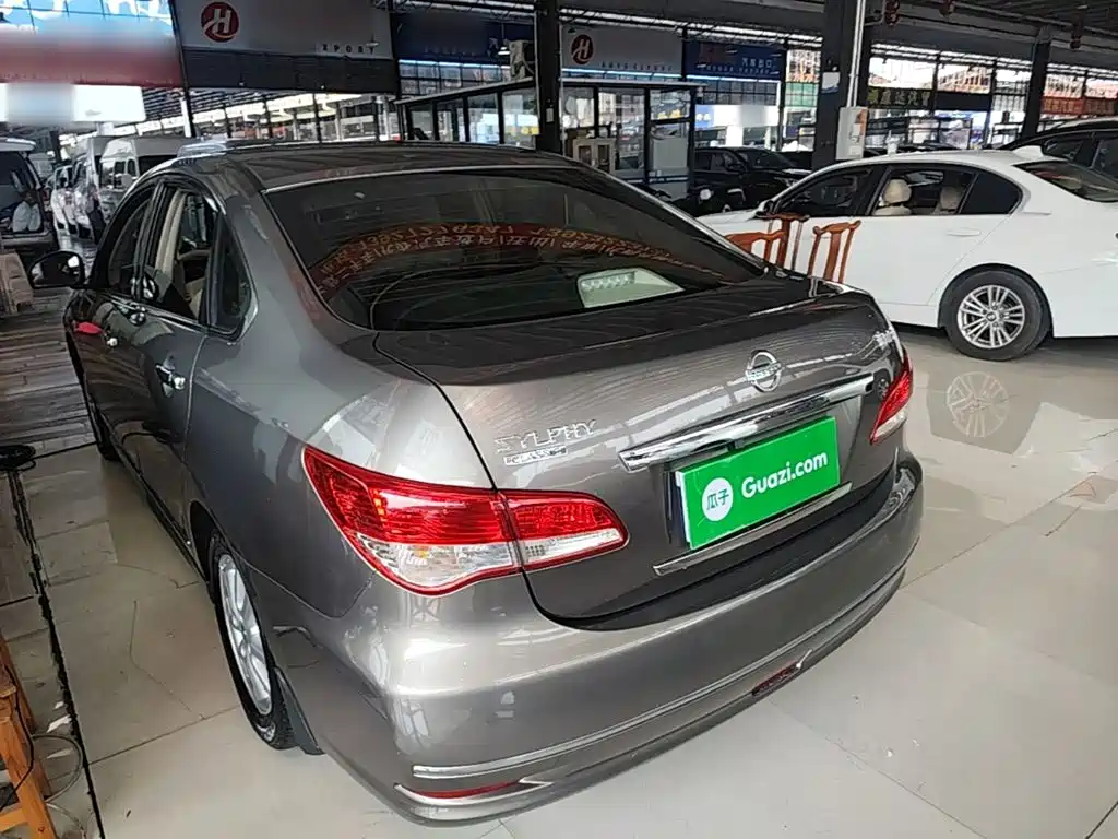 Nissan Sylphy — миниатюра 5