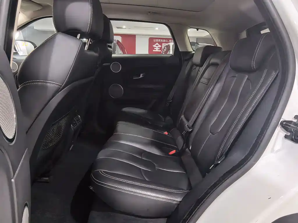 Land Rover Evoque (Import) — миниатюра 16