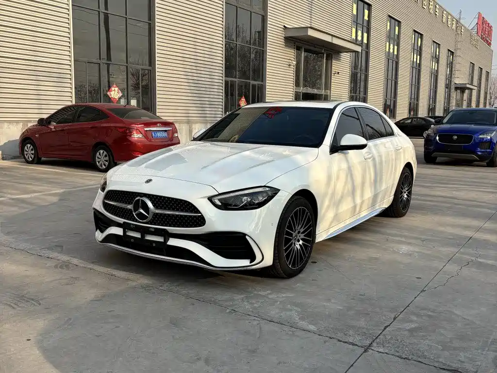 Mercedes-Benz C-Class 2023