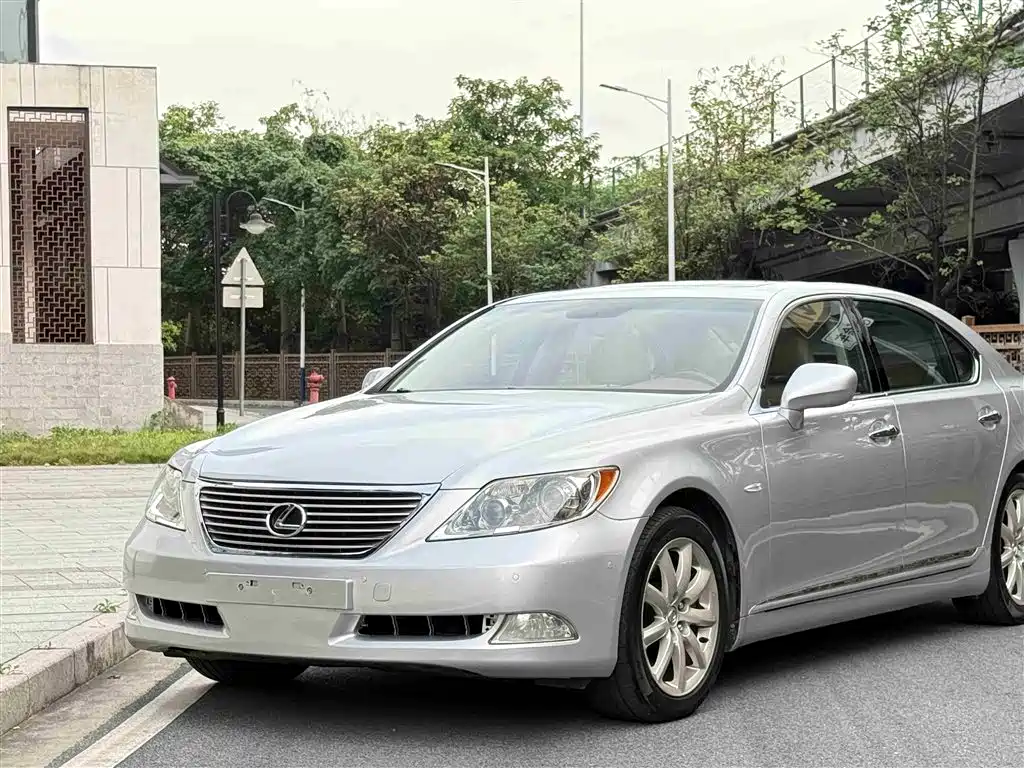 Lexus LS — фотографии объявления, Фото 13