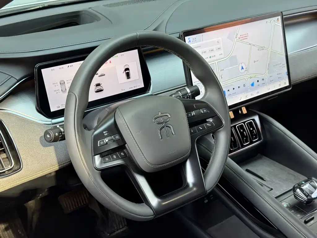 BYD L EV — миниатюра 16