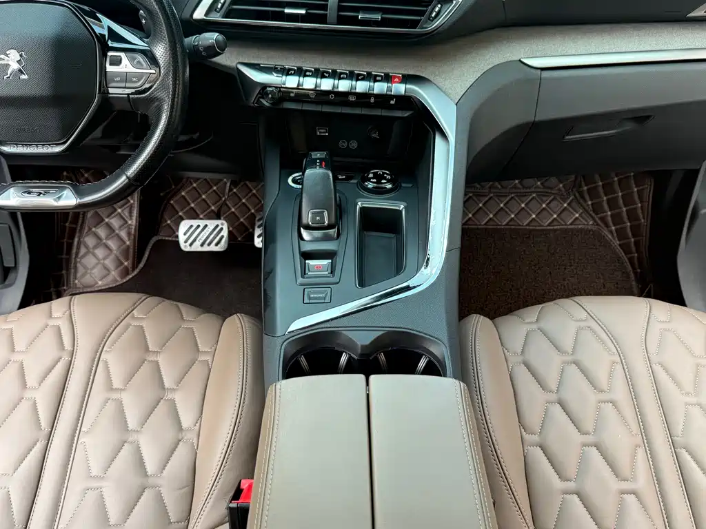 Peugeot 5008 — миниатюра 10