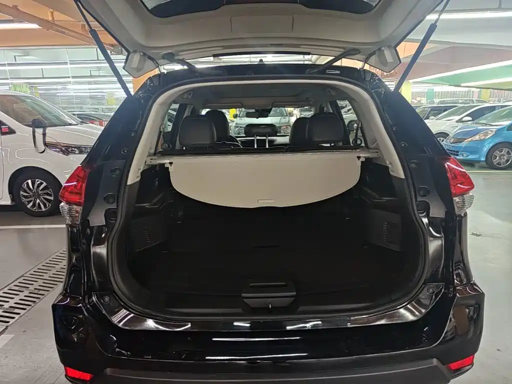 Nissan X-Trail — миниатюра 19