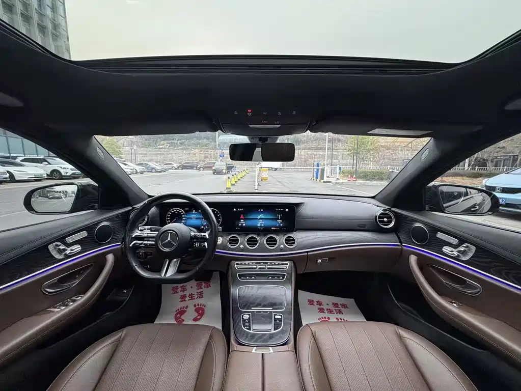 MERCEDES-BENZ E CLASS