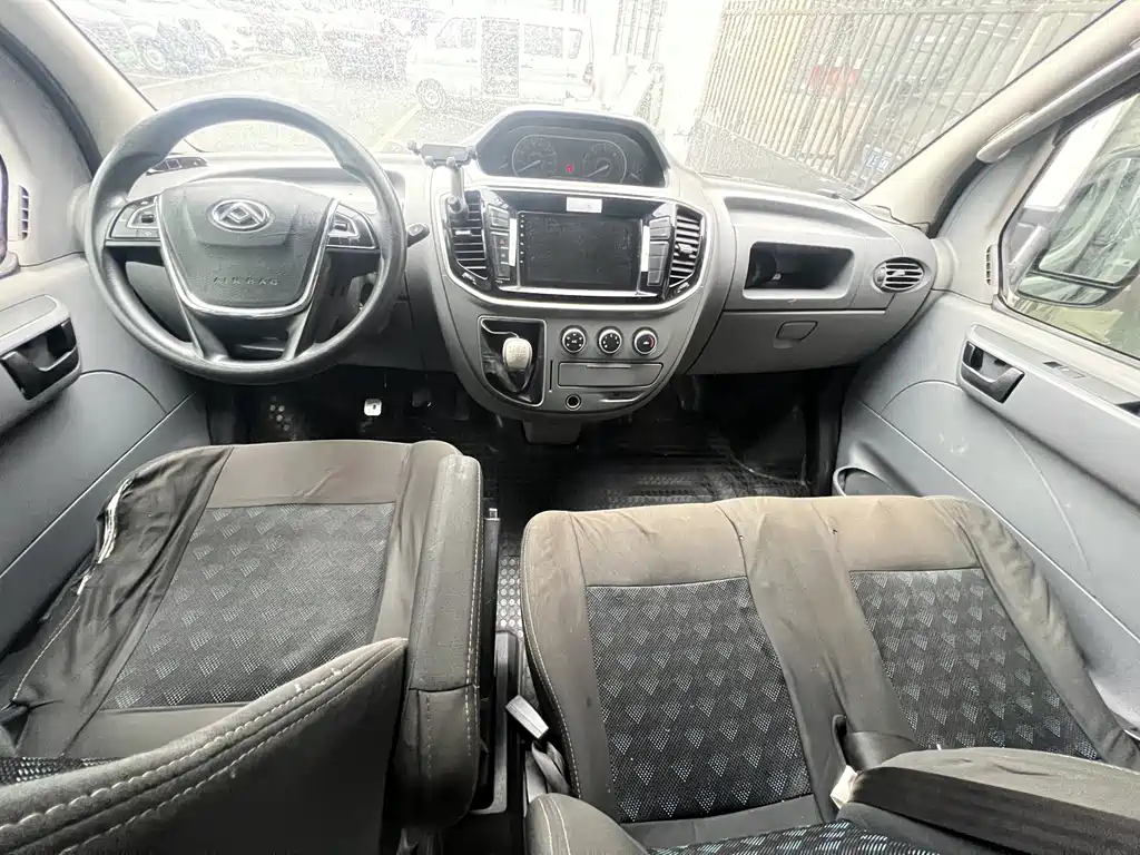 SAIC MAXUS XINTU V80