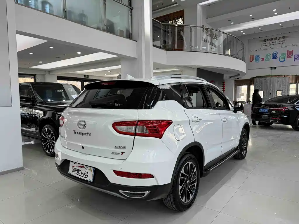 GAC TRUMPCHI GS4