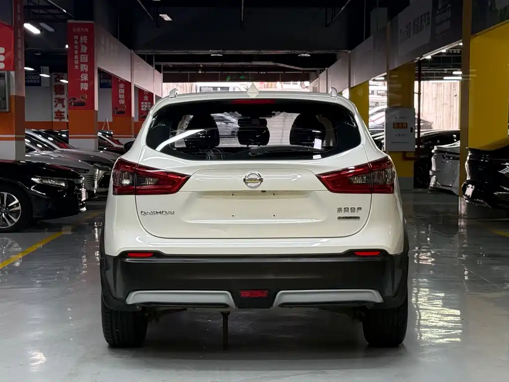 Nissan Qashqai 2019 2.0L CVT Smart