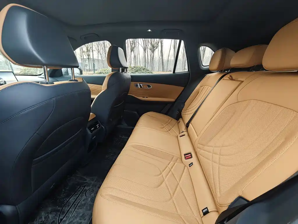 GEELY GALAXY GALAXY STARSHIP 7 EM I