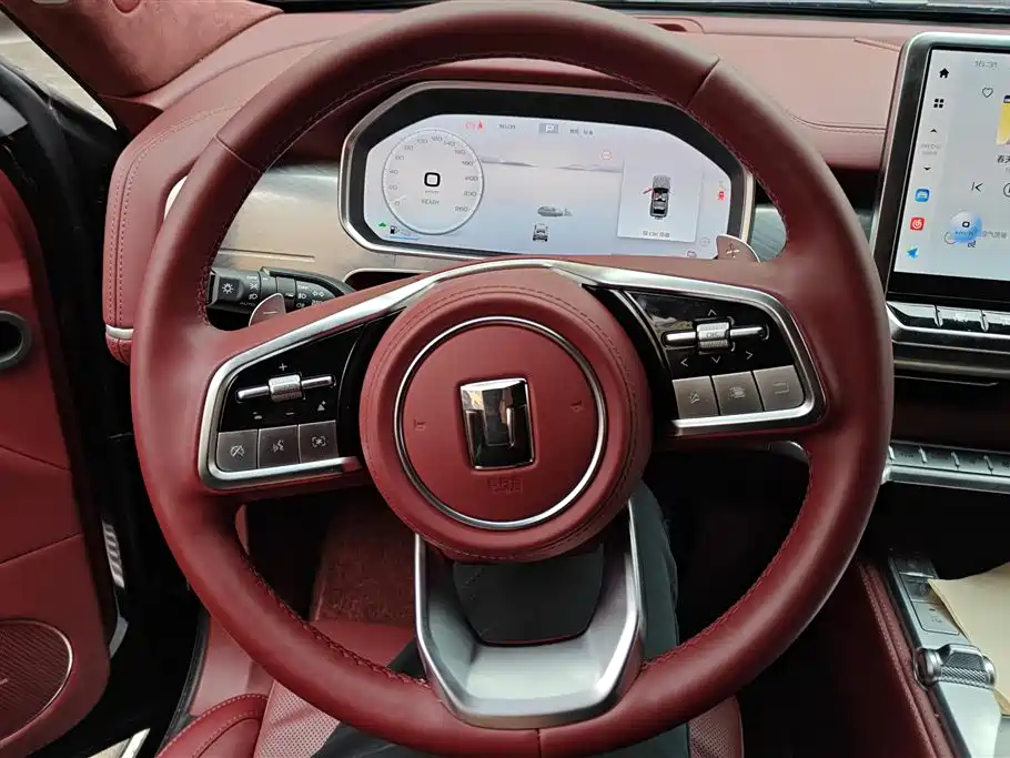 TANK TANK 700 NEW ENERGY