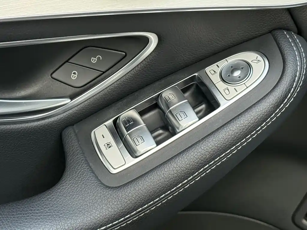 Mercedes-Benz GLC — миниатюра 14