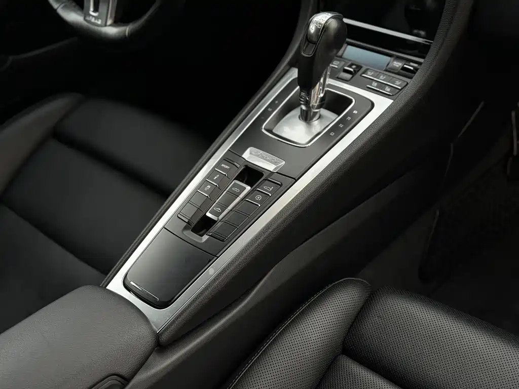 Porsche Boxster 2015 Boxster Style Edition 2.7L