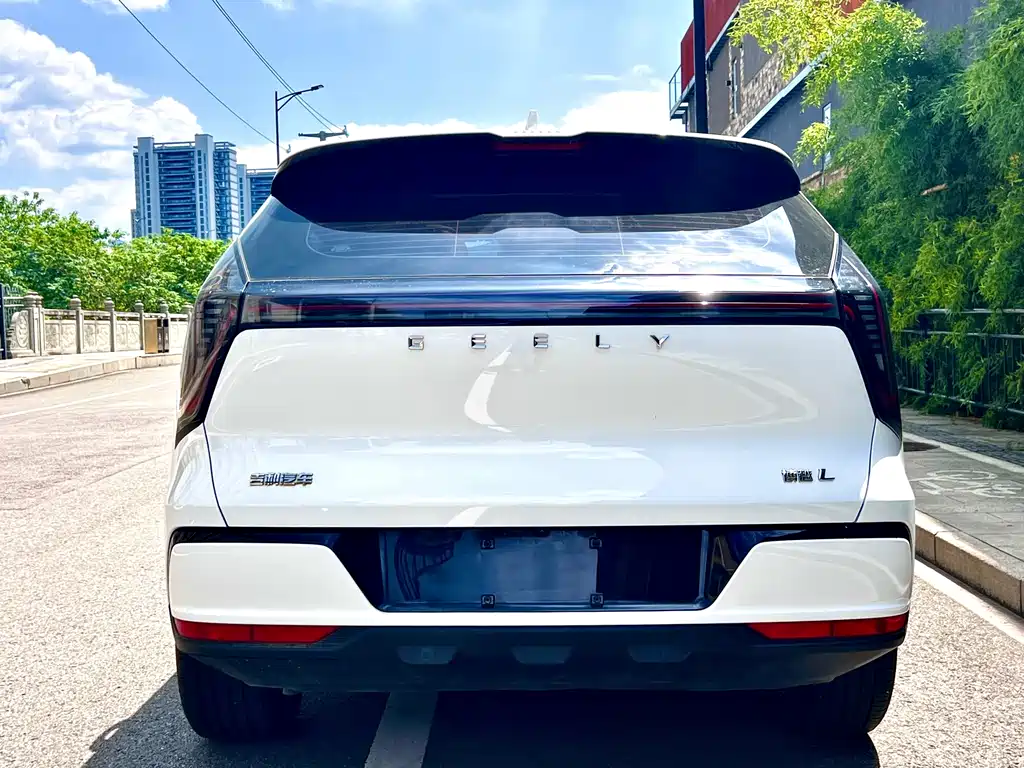 Geely Boyue L — миниатюра 7