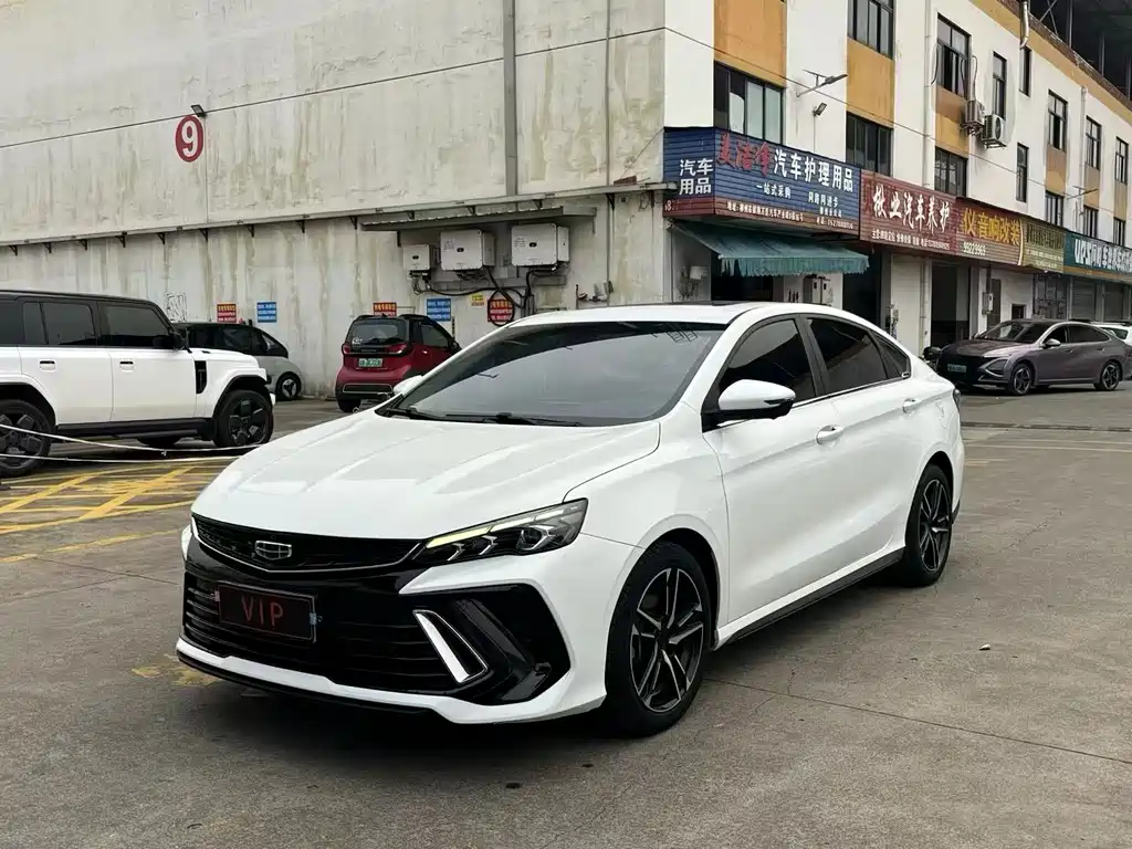 Geely Binrui Colorful Lucky COOL 1.5T DCT Electric Control Edition, фото 3