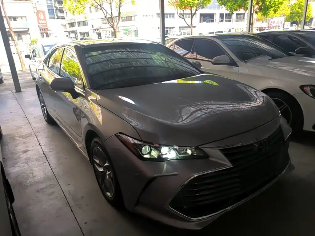Toyota Avalon — миниатюра 4
