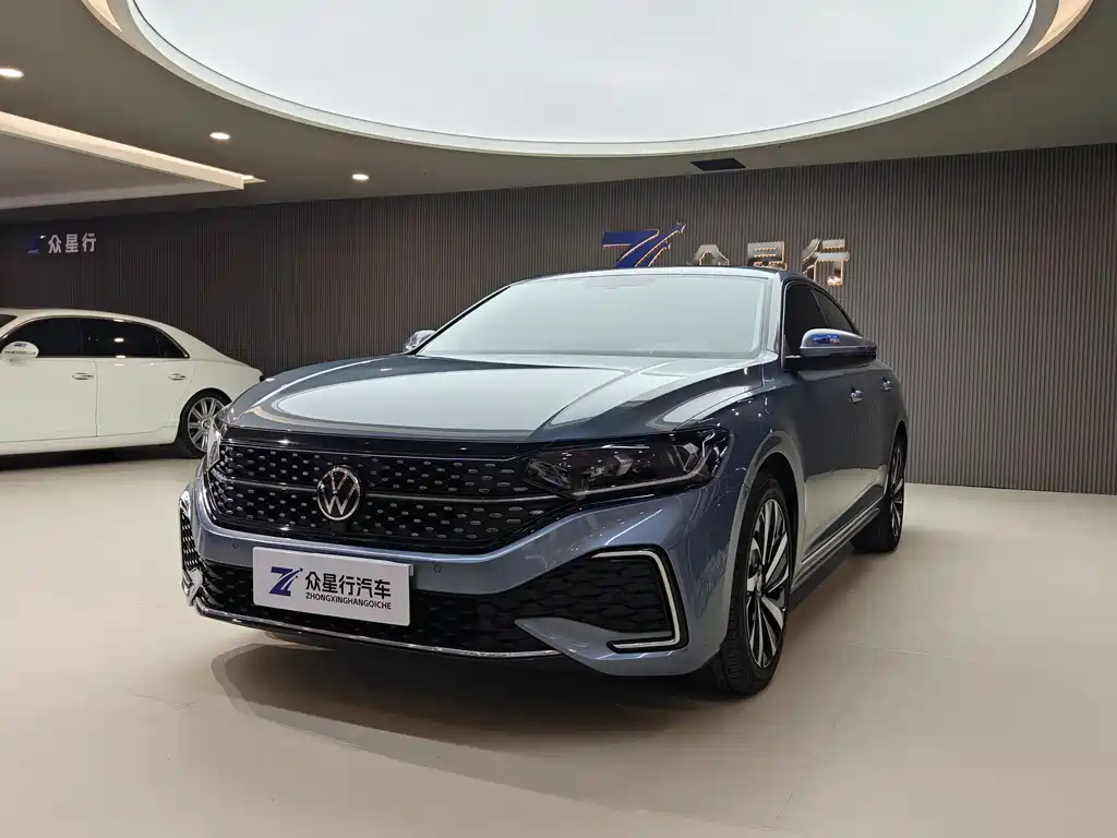Volkswagen Passat 2021