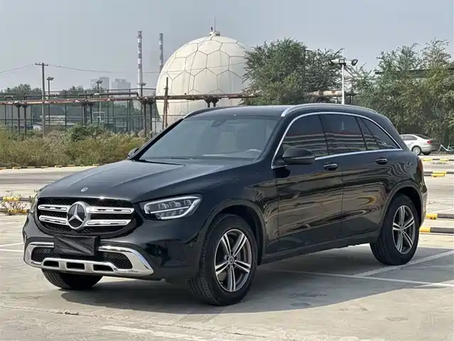 MERCEDES-BENZ  GLC 2021