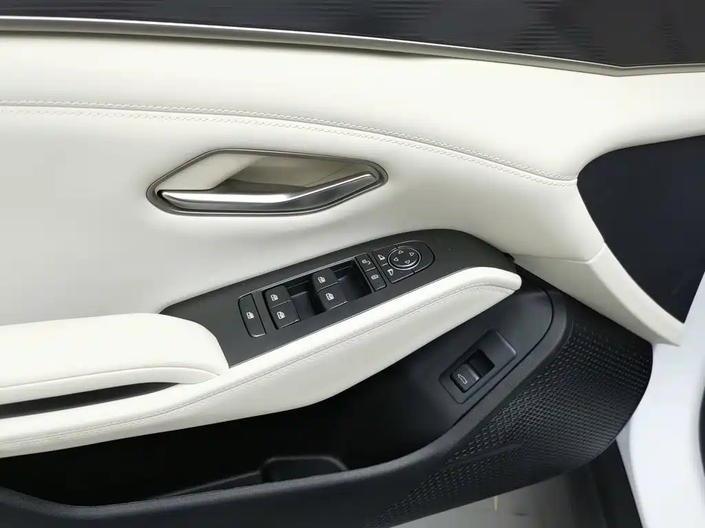 BYD Qin L — миниатюра 9
