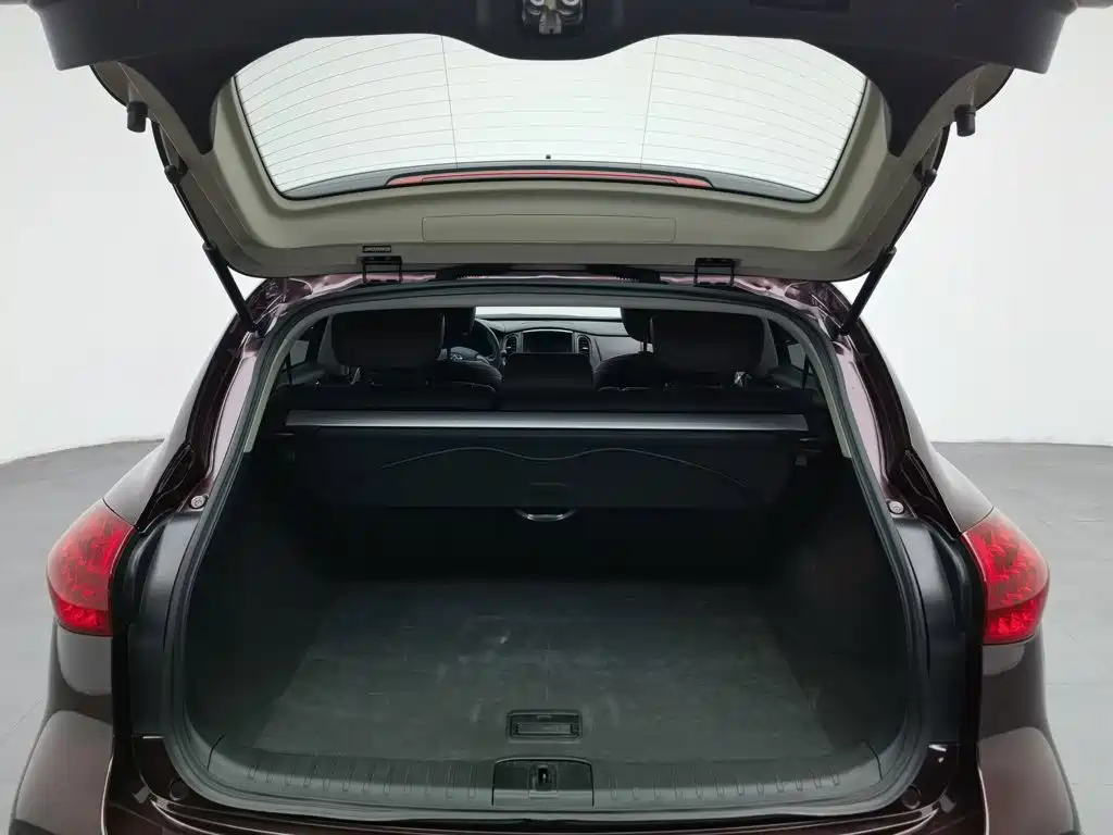 Infiniti QX50 — миниатюра 16