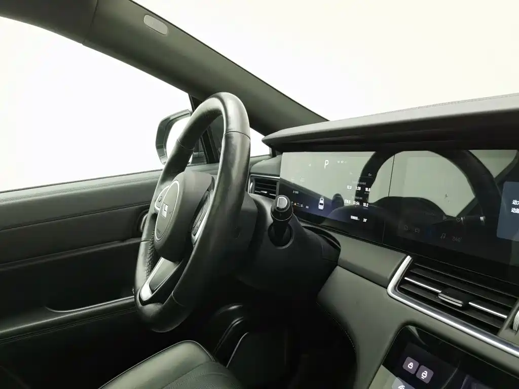 Li Auto Li ONE — миниатюра 22
