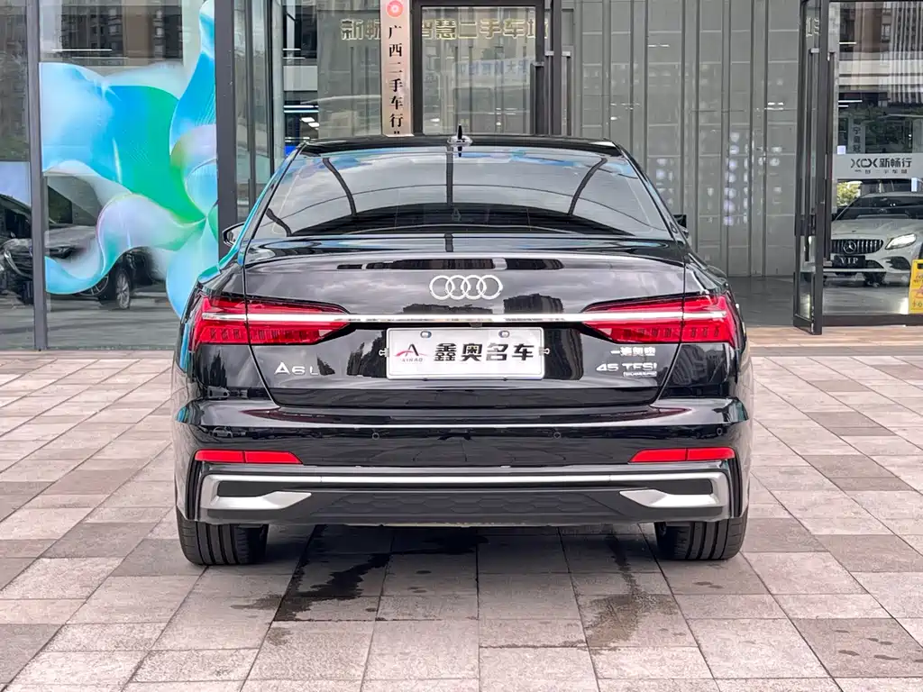 Audi A6L 2024 45 TFSI quattro