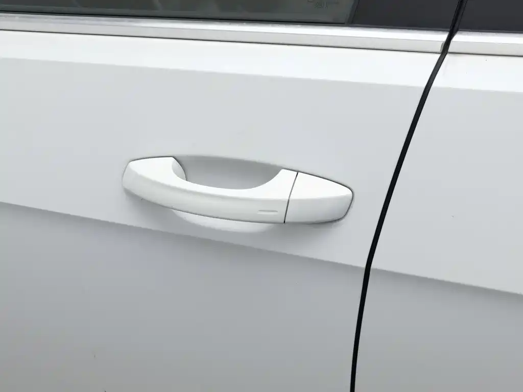 Volkswagen Golf — миниатюра 18