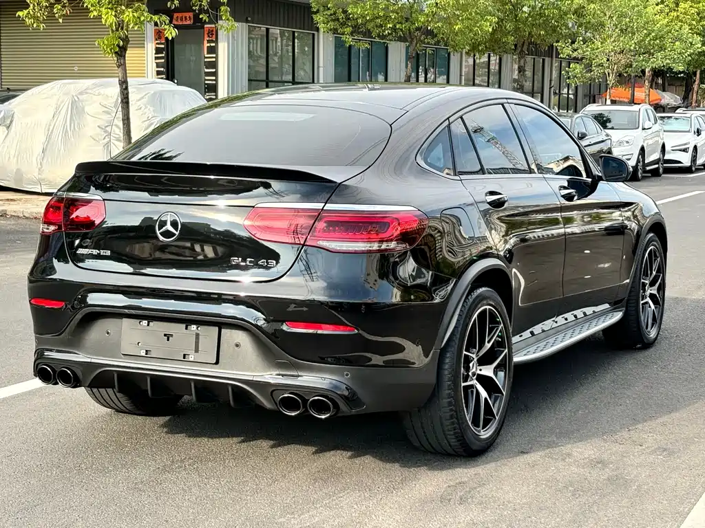 Mercedes-Benz GLC Coupe AMG — миниатюра 3
