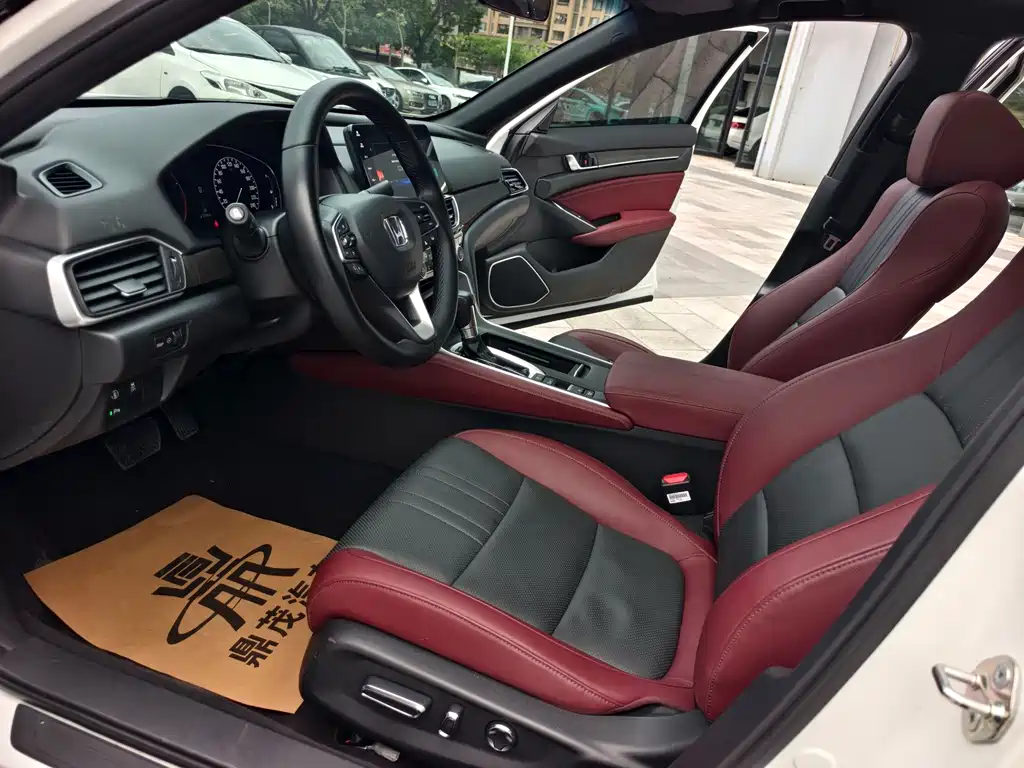 Honda Inspire — миниатюра 10