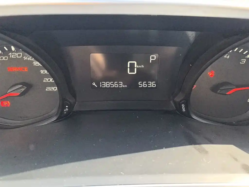 Peugeot 308 — миниатюра 12