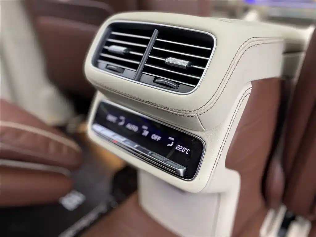 MERCEDES-BENZ MAYBACH GLS