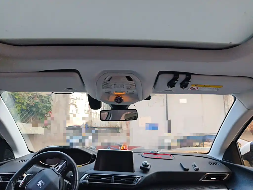 Peugeot 5008 — миниатюра 14