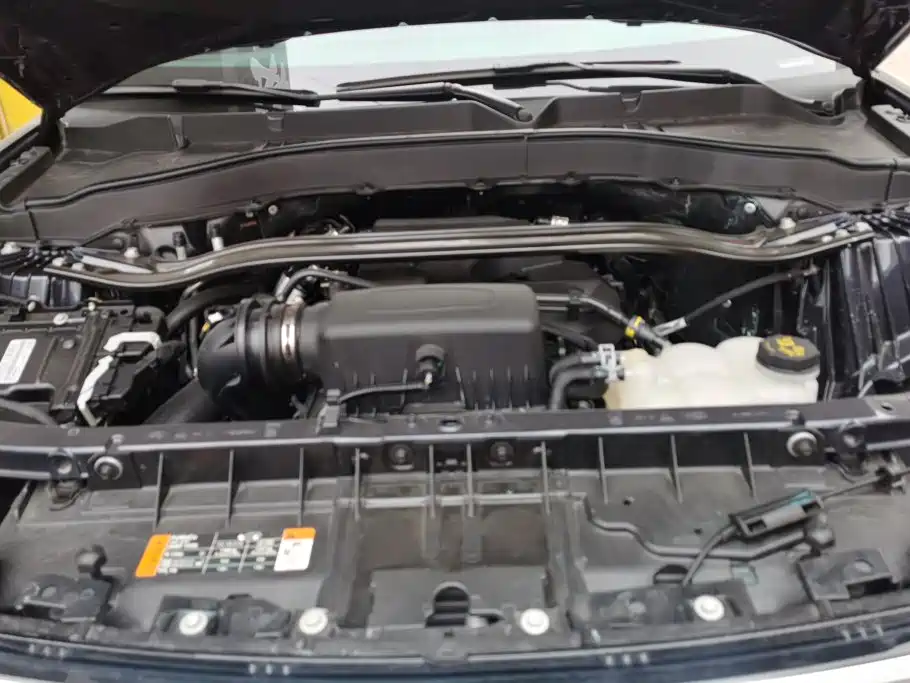 Ford Explorer — миниатюра 10