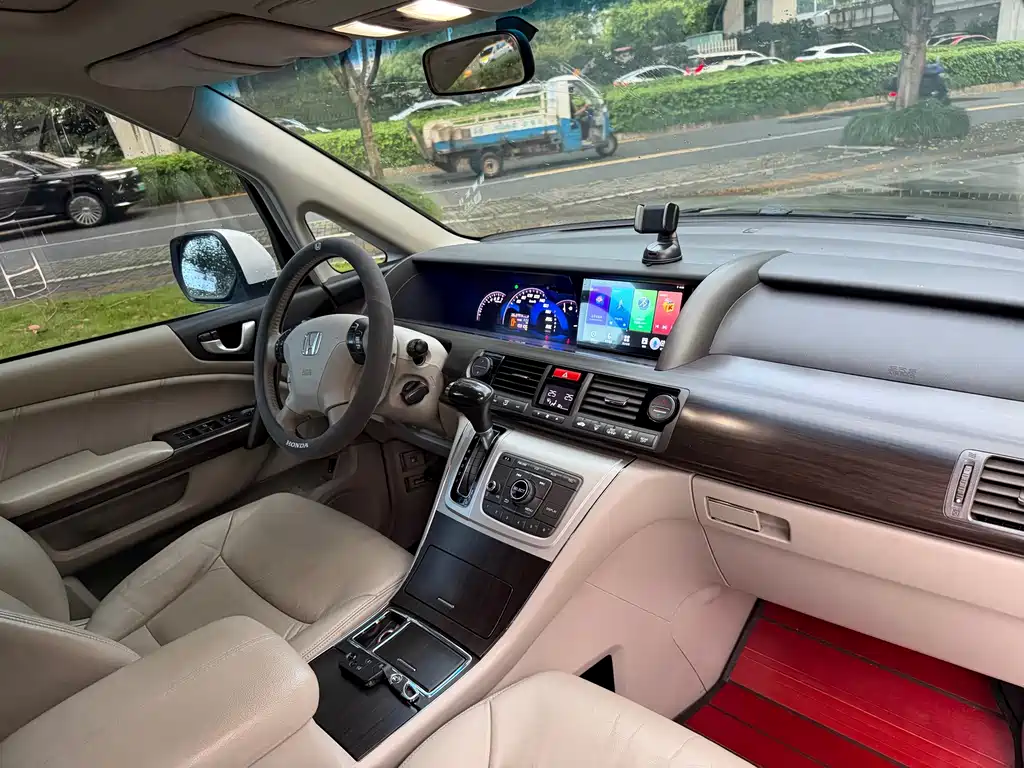 Honda Elysion — миниатюра 19