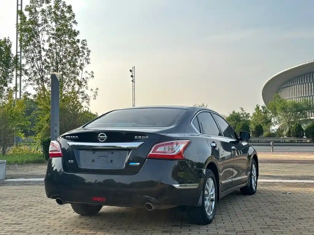 Nissan Teana — миниатюра 4